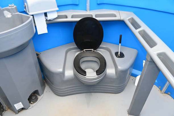 Best Portable toilet rental cost  in Rock Hill, MO